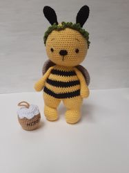 Hand crochet Bumble the Bee Stuffed toys Plush toys Animals Knit Gift