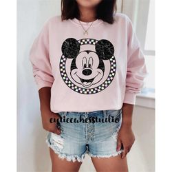 Disney vintage sweatshirt - Disney mickey shirt - Disney magic shirt - vintage disney 1980 style shirt - fab 5 shirt - M