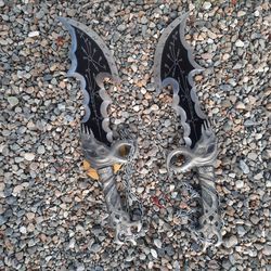 Hand made God of War, Blade of Chao Metal, God of war Blades of chaos Sword, Kratos metal cosplay weapon prop.Pair of 2)