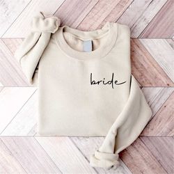 Bride Sweatshirt, Bride Pocket Sweater, Wedding Day Sweatshirt, Engagement Sweater, Bridal Shower Gift, Gift for Bride,