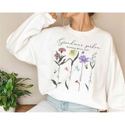 Personalized Grandma's Garden Growing Since 2023 Sweatshirt, Gift for Grandma, Custom Birth Flower With Kidnames , Happy