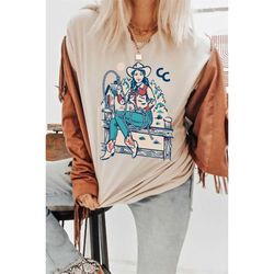 Cowgirl Shirt, Country Concert Tee, Western Graphic Tee for Women, Oversized Graphic Tee, Cute Country Shirts, Retro Cow