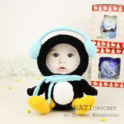 crochet pattern of photo frame plush penguin