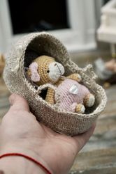 amigurumi bear with carrycot, teddy bear, handmade bear, handmade amigurumi, handmade toy for kids, knitted bear, knitte