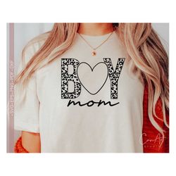 Boy Mom Svg Mom To Boys Svg Boy Mama Svg,Gift for Mother's Day Mom Svg Shirt Design Leopard Print Cheetah Print Vinly De