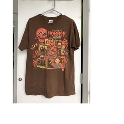 Vintage Halloween Horror nights Crewneck Sweatshirt, Scream T-shirt, Horror Movie T shirt Gift for Men Women Unisex