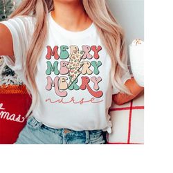 Retro Merry Nurse Christmas T-Shirt, Cute Xmas Crew Shirt for Peds Er Icu Med Surg Picu Rn Tshirt Tee, Festive Unit Holi