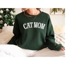 Cat Mom Sweatshirt, Cat Dad Sweatshirt, Cat Dad shirt, Cat Mom Gift, Cat Dad Gift, Cat Mom Shirt, Cat Lover Gift, Pet Gi