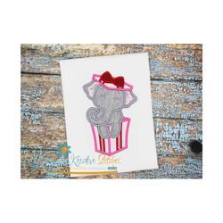 Valentine Elephant Present Applique