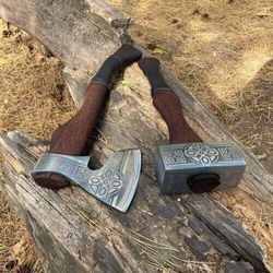 The Perfect Gitf For Loved One Handmade Carbon Steel Viking Hatchet Tomahawk Hunting Hammer and Axe