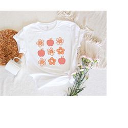 Peach and Flower Shirt, Peachy Shirt, Gifts For Peach Lovers, Cute Women's Shirt, Summer Shirts, Summer Gifts, Floral T-