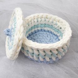 CozyCrafts Knitted Basket: Handmade Storage Elegance for Home Decor