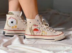 Colorful Bees And Flower Garden, Flower Converse,Mommy And Me Outfits,Custom Logo 1970s