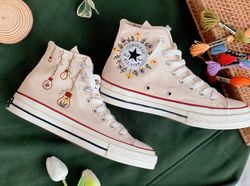 Wedding Converse,Embroidered Converse,Converse Hi Tops Embroidered Lavender And Sunflower,Custom Wedding Lights,Custom L