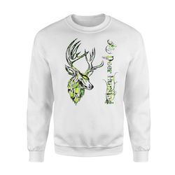 Deer Hunting &8211 Gift For Hunter NQS120 &8211 Standard Fleece Sweatshirt