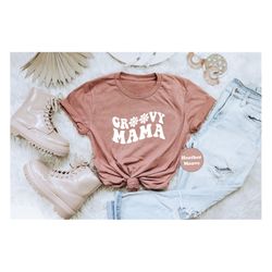 Groovy Mama Shirt, Cute Retro Flower Hoodie, Funny Hippie Flowers Mommy Tshirt, Vintage Flowers Mother Sweatshirt, Confi
