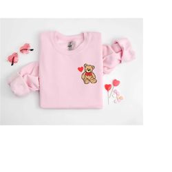 Bear Valentine Shirt, Cute Bear, Teddy Bear, Heart Valentine Shirt, Cute Valentines Day Shirt, Unisex Shirt, Valentines