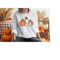 Pumpkins Tshirt, Fall Colors Pumpkin Shirt, Leopard Pumpkin Shirt, Pumpkin Lover Sweater, Thanksgiving Day Gift, Fall Vi