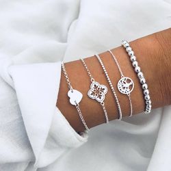Lot de 4 bracelets chaines avec des perles en pierre pour femmes
