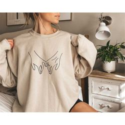 Holding hands couple sweatshirt,love sweatshirt,valentines day gift for lover,couple sweatshirt,valentines day sweatshir