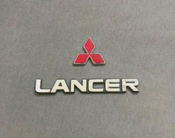 Mitsubishies Lancer 2 PIECE EMBLEM
