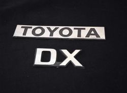 Toyota DX Emblem