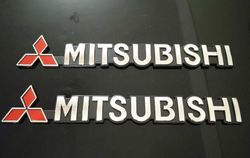 MITSUBISHI 2 Piece emblem set