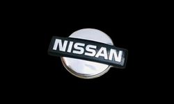 Nissan URVAN Front Grill Emblem For 1990 Model