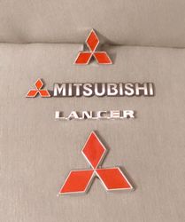 Mitsubishies Lancer 4 PIECE EMBLEM