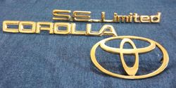 SE LIMITED, COROLLA And Toyota Logo Pair of 3 Piece In Gold Metal