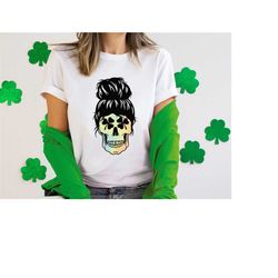 Lucky Skeleton Head St. Patricks Day Shirt, Shamrock leaf Happy St. Patricks day Lucky shamrock leaf  St. Patricks Day g