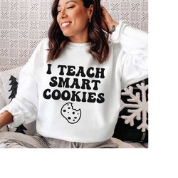 I Teach Smart Cookies Svg Png, Best Teacher svg, Teacher Appreciation, Holiday Teacher Gift, Teacher Mug SVG, Back To Sc