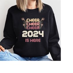 Happy New Year Sweatshirt for New Years Eve Jumper for Women, Mens New Years Sweater for new years eve celebration, chee