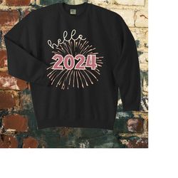 Happy New Year Sweatshirt for New Years Eve Jumper for Women, Mens New Years Sweater for new years eve celebration pullo