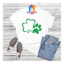 Clover T-shirt, St. Patricks Day, Dog Lover Shirt, Four Leaf Clover, Irish Shirt, Shamrock Shirt, Festival Shirt, Paw Pr