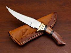 HAND MADE D2 STEEL FIXED BLADE SKINNING HUNTING KNIFE - BRASS GUARD