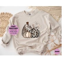 Pumpkin Shirt, Halloween Sweatshirt,Pumpkin Tee Shirt,  Thanksgiving Graphic Shirt, Fall Harvest, Cute Fall Shirts For W