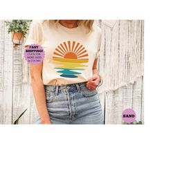 Retro Sunset Rays Wavy Shirt, Vintage Shirt, Retro Sunshine Shirt, Sun Rays Tee, Summer shirt, Retro Sunset Time shirt,