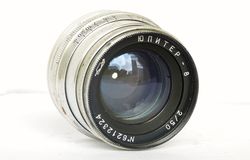 Jupiter-8 2/50 silver lens for rangefinder camera M39 LSM mount USSR KMZ
