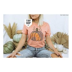 pumpkin tshirt, pumpkin shirt,  womens fall shirt, thanksgiving graphic tee, cute fall shirts for women, pumpkin spice,