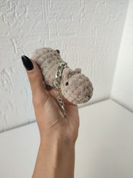Plush funny kapibara keychain. Cute beige kapibara stuffed animal bag pendant. Back to school sharm, Christmas gift