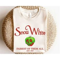 Disney Princess Snow White Quotes Poison Apple 1937 Retro Shirt, Magic Kingdom WDW Unisex T-shirt Family Birthday Gift A