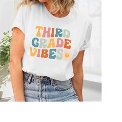 Teacher Shirt, Third Grade Vibes, Back To School, Teacher Appreciation, Funny Teacher, Teacher Life, Teacher Gift Idea,