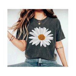 Daisy shirt Daisy Unisex men and womens tee Wildflower shirt boho shirt plant tshirt vintage wildflower shirt women's te