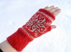 Women fingerless gloves stars and birds pattern hand knitted Norwegian warm winter gloves of wool Christmas gift for Her