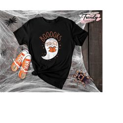 Booooks Shirt, Halloween Teacher Shirt, Ghost Books Shirt, Halloween Teacher Gift,Halloween Reading Shirt,Halloween Libr