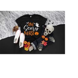 One Scary Nurse Shirt, Halloween Shirt, Halloween Gifts, Spooky Shirt, Halloween nurse Shirt, Gift for Nurse, Cute Hallo