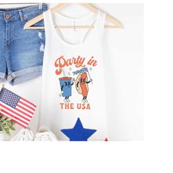 Party in the USA Shirt, Retro USA Shirt, Hippie 4th of July Shirt, Groovy, Patriotic Shirt, Fourth Of July Shirt, Americ