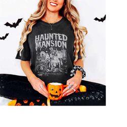 Vintage Haunted Mansion Comfort Colors Shirt, The Haunted Mansion Shirt, Retro Halloween Shirt, Halloween Party, Hallowe