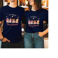 TSHIRT (5217) PINK GNOMES Merry Christmas T-Shirt Funny Xmas Gift for Men Women Family Holiday Elf Costume Festive T Shi